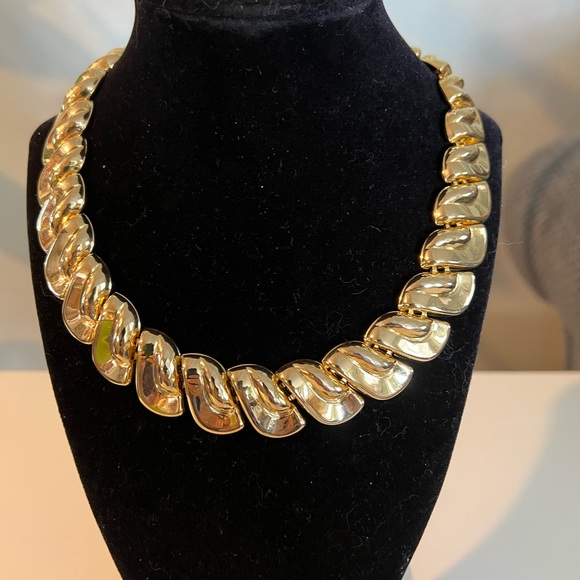 Gold tone choker and earrings. Pierced earrings 2” long, necklace 15”. Shiny. - Picture 2 of 6